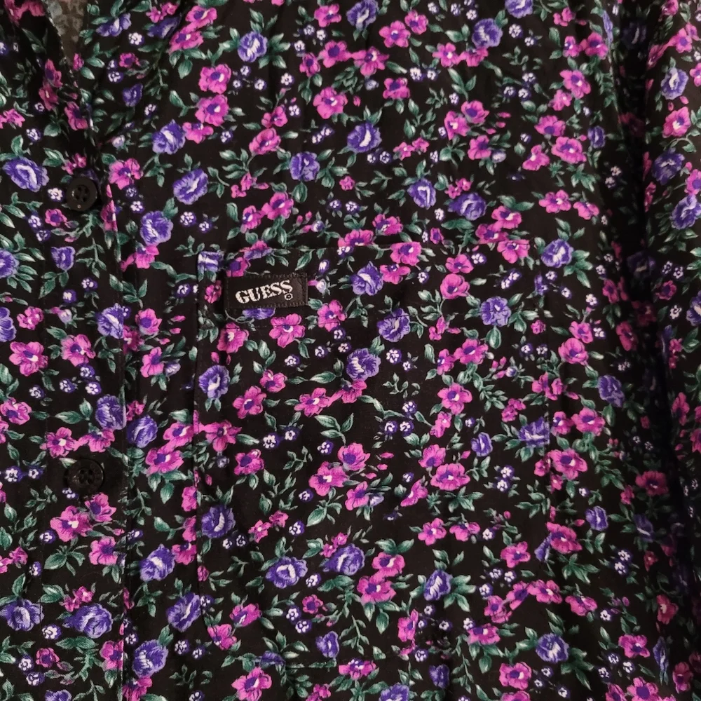 Vintage GUESS by Georges Marciano Floral Short Sleeve Button Down Flowy - Picture 4 of 10